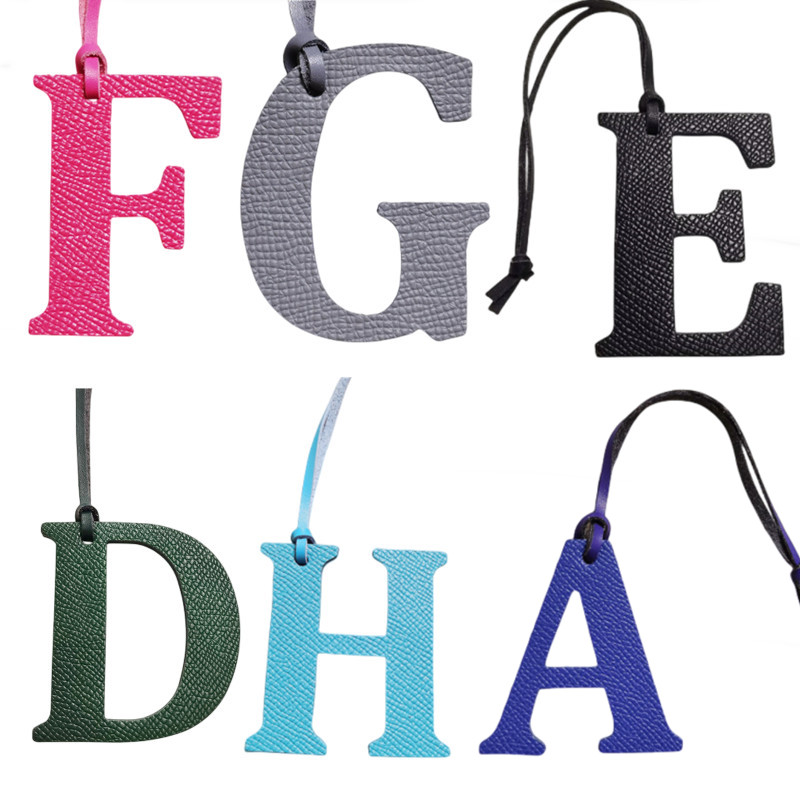 Porte-clés de luxe en cuir vér - Monogram Keychain Leather avis et prix